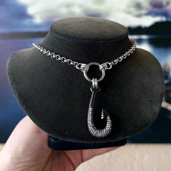 π΄β SALE ! red dot items are 2 for $25 . Bundle more than 3 and its $10 each π - Picture 9 of 11